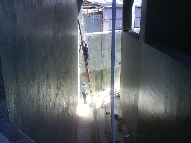 Acabado de alta resistencia química con resina Novolac